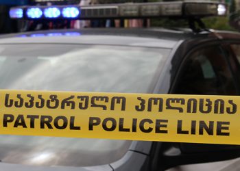 რუსთავში ერთმანეთს მსუბუქი ავტომობილი და მიკროავტობუსი შეეჯახა – რა ინფორმაცია ვრცელდება ადგილიდან?