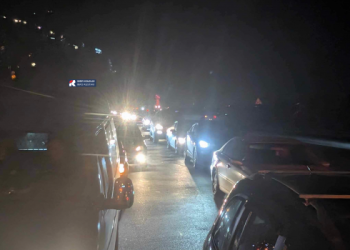 საცობია რუსთავი-თბილისის ავტომაგისტრალზე – რას ჰყვებიან მგზავრები?