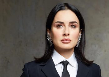 “როგორც ქართველი ქართველებს გიპასუხებთ, სულელი ცხვრები ხართ”- თინა კანდელაკი მიმართვას ავრცელებს