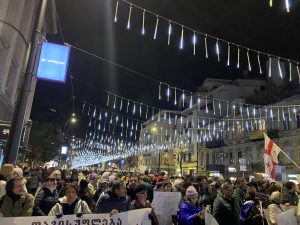 რაჭველების, იმერლების, მეგრელების და სვანების დიდი მარში თბილისში - ფოტოები სხვადასხვა ლოკაციიდან, სადაც აქცია-მსვლელობები იმართება