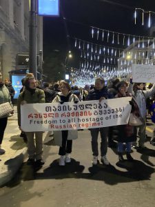 რაჭველების, იმერლების, მეგრელების და სვანების დიდი მარში თბილისში - ფოტოები სხვადასხვა ლოკაციიდან, სადაც აქცია-მსვლელობები იმართება