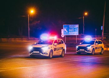 “მთავარი არხის” ინფორმაციით, “ოცნება” ყაველაშვილის პრეზიდენტად დანიშვნის შემდეგ, საგანგებო მდგომარეობის გამოცხადებასა და კომენდანტის საათის შემოღებას აპირებს