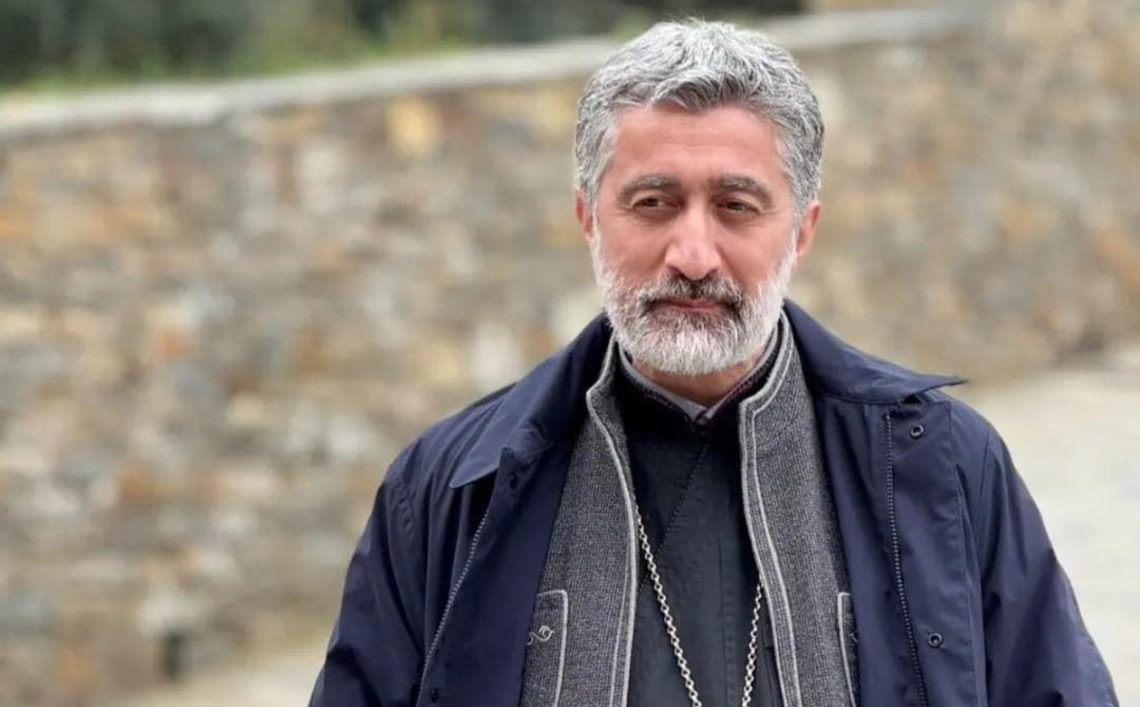 “ჩვენ არავინ გვართმევს ევროპას, ევროპულ მომავალს, ნუ მოტყუვდებით… იცოდეთ, რომ ბევრი თქვენგანი დეზინფორმაციის მსხვერპლი ხართ…“ – რას ამბობს სასულიერო პირი