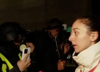 “იღებო, ხელი მკრა და დამიმტვრია ტელეფონი” – “პალიტრანიუსის” ჟურნალისტი აქციაზე