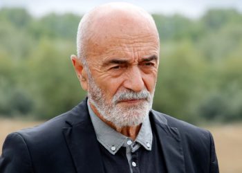 “მთელი საქართველო რეკავს. ძალიან მიყვარს… ეს შინაგანად პატარა ბიჭი” – ტარიელ ხარხელაური 79 წლის გახდა