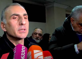 “ახლა უფრო ხმამაღლა ვიბრძოლებ…”- რა კომენტარი გააკეთა ალეკო ელისაშვილმა გათავისუფლების შემდეგ?