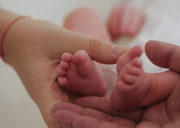 “გრიპის გავრცელების მაჩვენებელი გაორმაგდა, ჭარბობს „ღორის გრიპი…ბევრი ბავშვი წევს კლინიკაში“ – რას ამბობს პედიატრი?