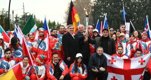 “მშვიდობის ცეცხლი“ თბილისშია - ჩირაღდანი ლაშა ბექაურმა ჩაიბარა