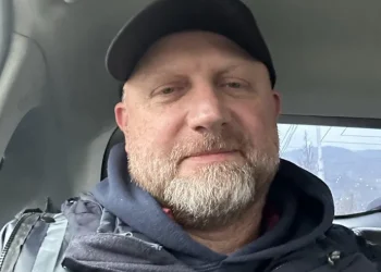 “იარაღი ჩემი ცხოვრების განუყოფელი ნაწილია, ვიცი როდის და როგორ გამოვიყენო” – რას ამბობს ზურაბ “გირჩი” ჯაფარიძე