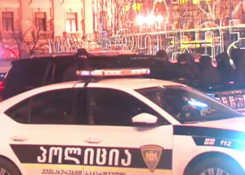 “ხარება” თავისუფლების მოედანზე გამოჩნდა – რა ვითარებაა ადგილზე?