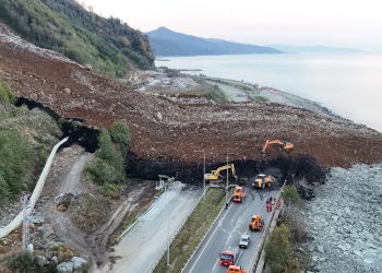 თურქეთის სანაპიროზე საქართველოსთან დამაკავშირებელ გზაზე კლდე ჩამოიშალა – რა ვითარებაა ადგილზე?