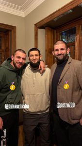 “საქართველოს გაუმარჯოს“ - ჩეჩენი მებრძოლი ხამზატ ჩიმაევი საქართველოშია - რა ფოტოები გავრცელდა?