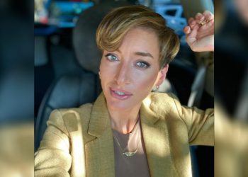 “საჯარო სტრუქტურებიდან გათავისუფლებულთა საათობრივად მზარდ არმიას დღეიდან უკვე მეც შევუერთდი”- ლანა ქარდავა