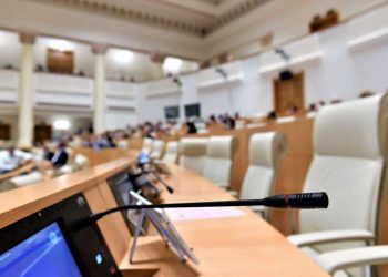 “ქართული ოცნების“ უმრავლესობაში რვა ახალი დეპუტატი შევიდა – ვინ არიან ისინი?