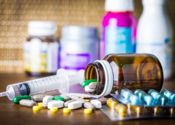 “ორი დღეა, რაც შავ ბაზარზე გამოჩნდა ნარკოტიკი…შეიცავს უმძიმეს მინარევებს”- ნარკოლოგი ზურაბ სიხარულიძე საზოგადოებას აფრთხილებს