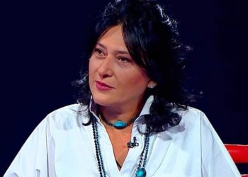 რას წერს ნატო გელაშვილი? – “პასუხი ბულინგს!”