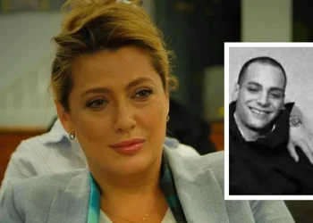 “წაქცეულ კაცს არასდროს დაარტყამს, ყველა ვიდეოში ჩანს, რომ ეხმარება” – რას წერს დედა სავარაუდო თავდამსხმელად დასახელებულ პირზე, რომელიც ნოდარ დუმბაძის შვილთაშვილია