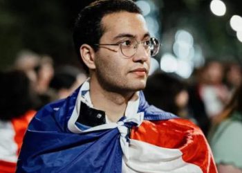 “საქართველოს ჰიმნი ვიმღერეთ, პოლიციელები გაისუსნენ…”- ვრცელდება ზვიად ცეცხლაძის წერილი საპატიმროდან