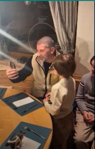 "ძალიან გიხდება"- კახა კალაძე ახალი იმიჯით წარსდგა - იხილეთ ფოტო