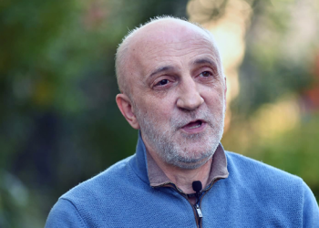 „ისეთ დღეში ჩაგვაგდეს, რომ აბუ-დაბის სამართლის იმედზე ვართ“ – ხუხაშვილი „მეტრონომთან“ მიმდინარე პოლიტიკურ პროცესებს აფასებს