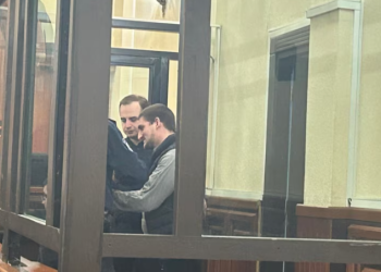 პიროტექნიკის გამოყენების ბრალდებით დაკავებული გიორგი მინდაძე მოსამართლემ პატიმრობაში დატოვა