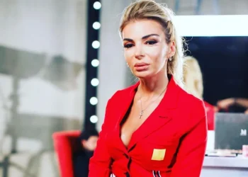 “დამირეკეს უცხო ნომრიდან, ვითომ კურიერი იყო, მთხოვდა სახლის მისამართს…”- რას წერს მაია ასათიანი სოციალურ ქსელში?