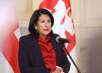 “ბატონო, ივანიშვილო…”- სალომე ზურაბიშვილი ბიძინა ივანიშვილს მიმართავს