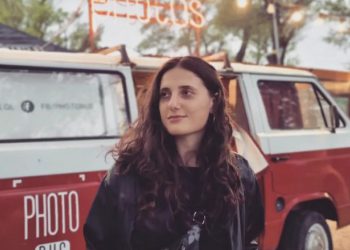 “მათავისუფლებენ იუსტიციის სახლის შიდა აუდიტის დეპარტამენტის უფროსის პოზიციიდან იმ მოტივით, რომ საჯაროდ გაკეთებული განცხადების ხელმომწერი პირი ვარ” – თათია უდესიანი