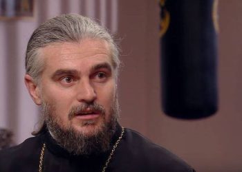 “არ გაპატიებ დედაჩემის სულის შეურაცხყოფას” – გარდაცვლილი ჟურნალისტის შვილი მამა შალვა კეკელიას მიმართავს