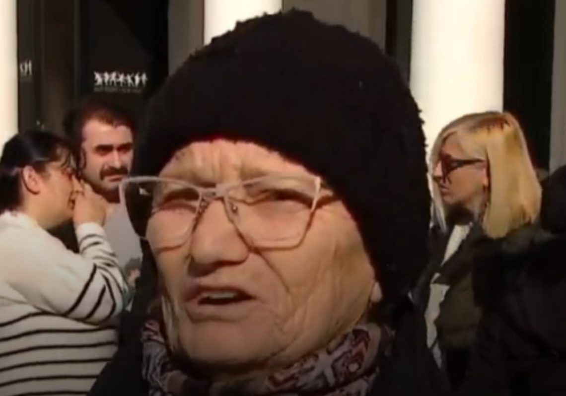 „გიორგი ჰყავს 1992 წელს დაღუპული ძმა, რომელიც 2 თებერვალს…“ – აქციაზე დაკავებული გიორგი ტერაშვილის დედა