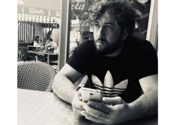 “თომას მზე და სიყვარული უყვარდა” _ რას წერს მეგობარი ჩოხატაურში ავარიის შედეგად დაღუპულ ბიჭზე?