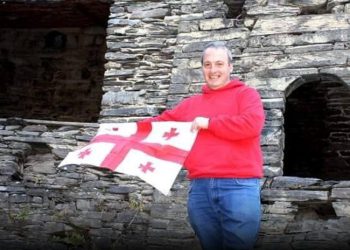 “სისტემა ყარს!” – დაცვის პოლიციას თანამშრომელი, კახა მიხანაშვილი ტოვებს