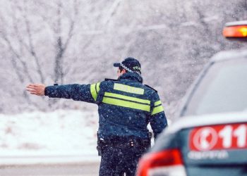 ნაქერალას უღელტეხილზე მსუბუქი ავტოტრანსპორტის მოძრაობა აღდგა
