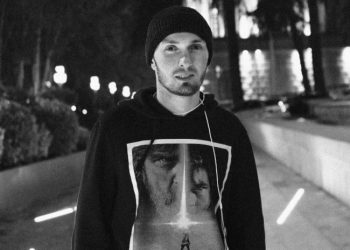 პოლიცია კიდევ ერთ სამოქალაქო აქტივისტთან, ისაკო დევიძესთან შევიდა