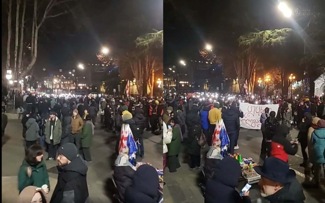 🎥”სახლში მივიდნენ პოლიციელები და ეცადნენ საჯარიმო ქვითრის ჩაბარებას ამ დღის რუსთაველის გამზირის გადაკეტვისთვის”- რა ვიდეოს აქვეყნებს ბაჩო ქაჯაია?