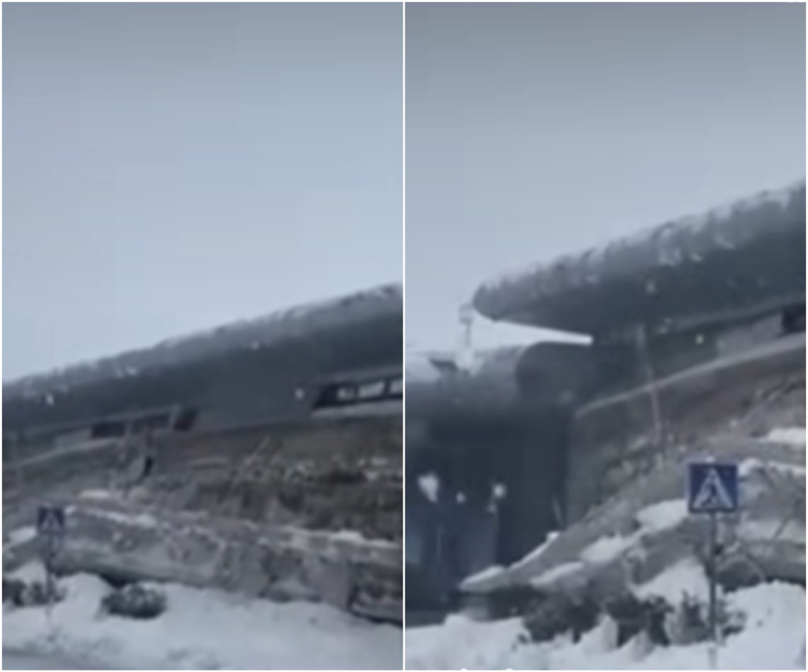 🎥თოვლის შედეგად, ბათუმის აეროპორტის შესასვლელის სახურავი ჩამოვარდა