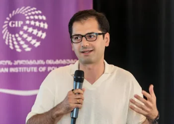 “დიპ სტეიტი როდემდე უნდა გაგრძელდეს?”- რას წერს გიორგი ლაბაძე?