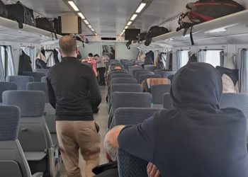 თბილისის მიმართულებით მოძრავი მატარებელი ხარაგაულში გაჩერდა