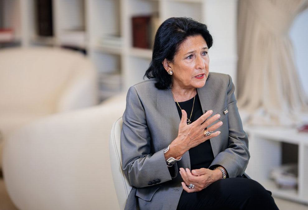 სალომე ზურაბიშვილი მიმართვას ავრცელებს