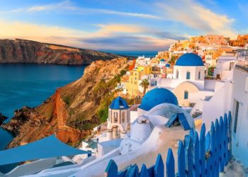 კუნძულ სანტორინიზე საგანგებო სიტუაცია გამოცხადდა – სეისმოლოგებმა 500-ზე მეტი მიწისძვრა დააფიქსირეს