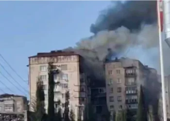 ხანძარი სოხუმის ახალ უბანში- რა ვითარებაა ადგილზე?