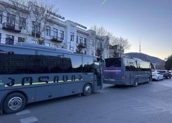 “თბილისში რიბაკი ბიჭები გამოჩნდნენ”- რა ფოტო ვრცელდება სოციალურ ქსელში