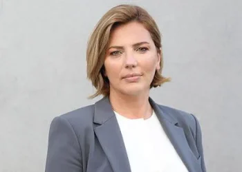 „დამიწდით“ ბიჭებო და საქმეზე ისაუბრეთ”- ვის მიმართავს ანა დოლიძე?