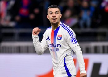 „ამიხსენით რატომ არაა ძირითადი შემადგენლობის წევრი“ – ფრანგი ჟურნალისტი მიქაუტაძეზე