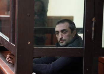 მოსამართლემ გიორგი ახობაძე პატიმრობაში დატოვა