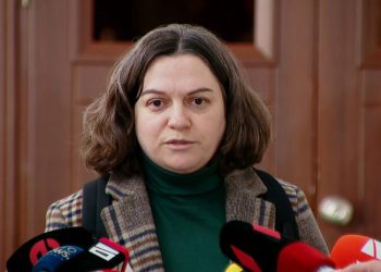 “რუსული კანონი” სტრასბურგში რომ გავასაჩივრეთ, “ოცნება” ამტკიცებდა, რომ საჩივარი არ იყო გაგზავნილი. ისე ეშინიათ, ჯერ განხილვა არ დაწყებულა და პრესკონფერენციებს უძღვნიან. იციან, რომ წააგებენ”- ქურდოვანიძე