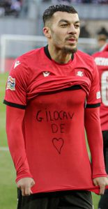 ვის მიუძღვნა გოლი საქართველო- სომხეთის მატჩში გიორგი მიქაუტაძემ ?