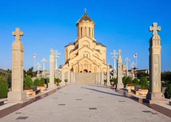 მართლმადიდებელი ეკლესია ავტოკეფალიის აღდგენის დღეს აღნიშნავს
