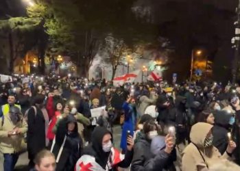 უწყვეტი პროტესტის 138-ე დღეს რუსთაველი ისევ გადაიკეტა