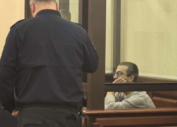 “გვაქვს საფუძვლიანი ეჭვი, რომ ერთი შემოქმედი ჰყავს ყველა სისხლის სამართლის საქმეს”- საქალაქოში არჩილ მუსელიანცის საქმე განიხილეს